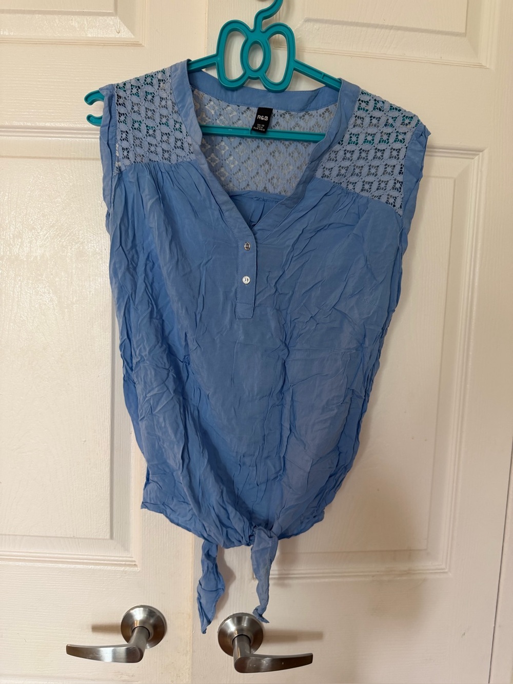 Rue21 Light Blue Lace Yoke Tie-Front Sleeveless Blouse